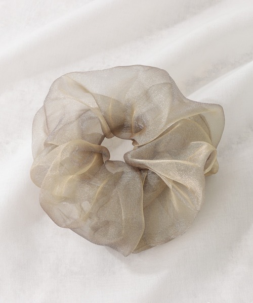 Blueberry（ブルーベリー）の「カラフル シュシュ ヘアゴム ヘアアクセ（シュシュ・レディース・ブルー/サックスブルー/ブラック系2/ブラック系1/ブラウン/ブラウン系1/オレンジ/パープル/ブラック/ベージュ/グリーン/ホワイト・フリー）」の7枚目の写真