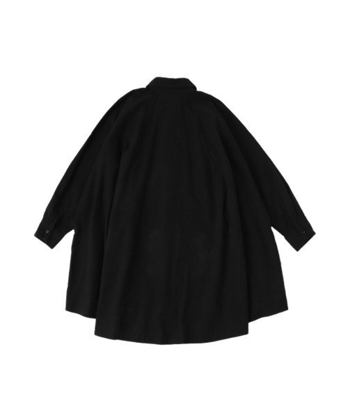 ACYM(アシーム)の「Volumy back long シャツ(シャツ/ブラウス・レディース・アイボリー/ブラック・FREE)」の4枚目の写真