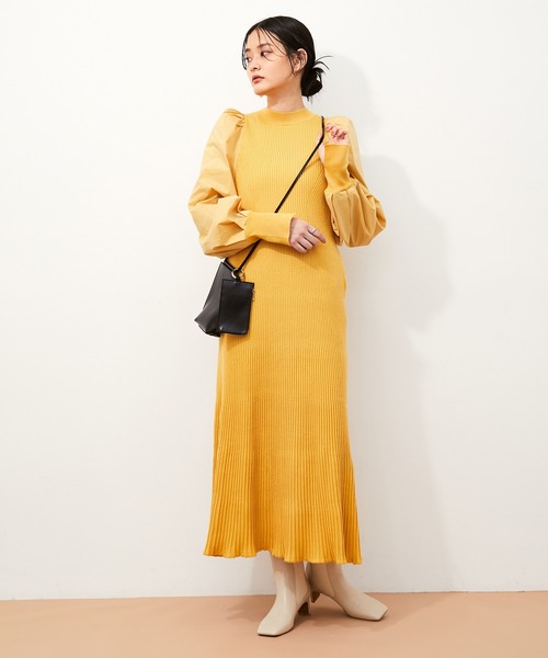 ADAM ET ROPE'(アダムエロペ)の「フラグメントケース付きスマホショルダー(ショルダーバッグ・レディース・ブラック/ベージュ/グリーン/ラベンダー・FREE)」の7枚目の写真