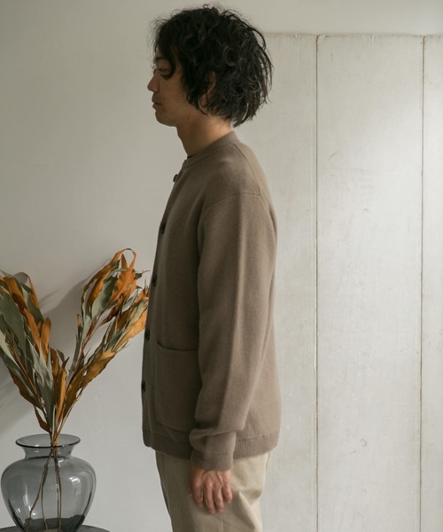 URBAN RESEARCH DOORS（アーバンリサーチドアーズ）の「ハミルトンウールニットカーディガン（カーディガン/ボレロ・メンズ・モカ/ブラック・40/38）」の21枚目の写真