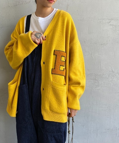 TIMELY WARNING（タイムリーワーニング）の「【WEB限定】[TIMELY WARNING/タイムリーワーニング] ワッペン刺繍 レタードニットカーディガン（カーディガン/ボレロ・レディース・レッド/イエロー/ブルー・M/L）」の7枚目の写真
