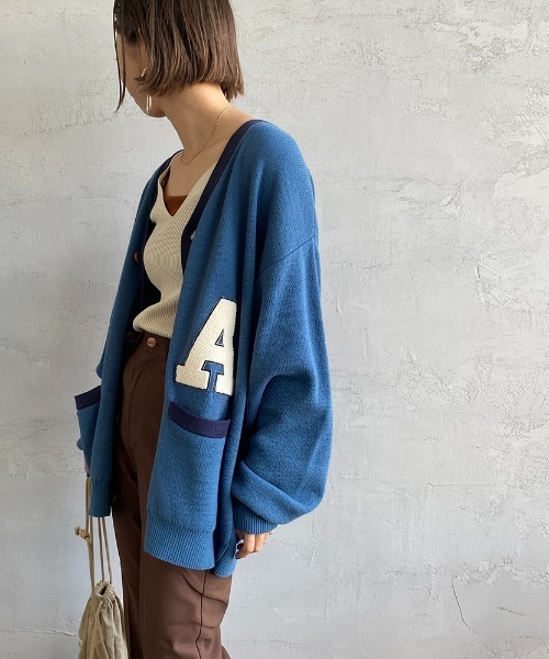TIMELY WARNING（タイムリーワーニング）の「【WEB限定】[TIMELY WARNING/タイムリーワーニング] ワッペン刺繍 レタードニットカーディガン（カーディガン/ボレロ・レディース・レッド/イエロー/ブルー・M/L）」の19枚目の写真