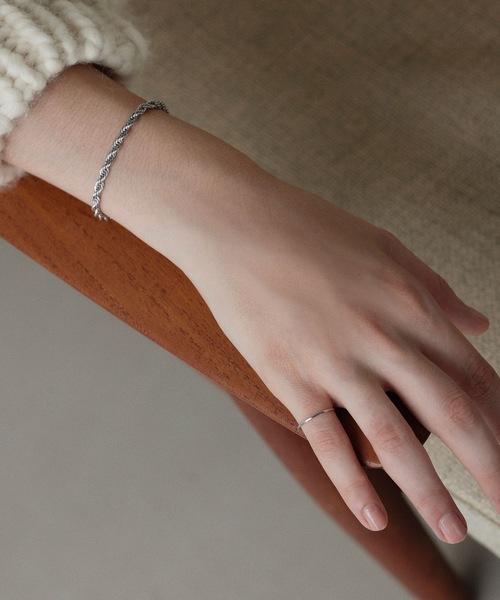 CENE（セネ）の「【CENE】セネ/シンプルリング　(1.1mm)（リング・レディース・ゴールド/シルバー・#11/#13/#9）」の13枚目の写真