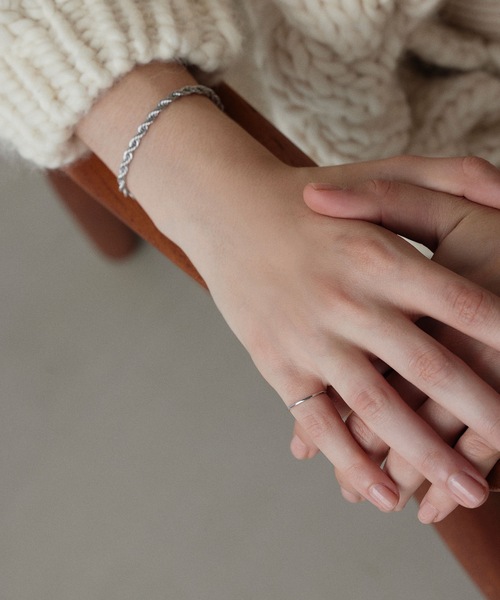 CENE（セネ）の「【CENE】セネ/シンプルリング　(1.1mm)（リング・レディース・ゴールド/シルバー・#11/#13/#9）」の14枚目の写真