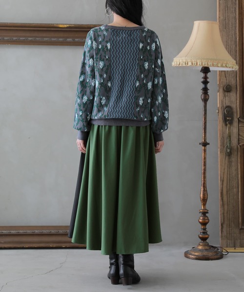 osharewalker（オシャレウォーカー）の「【廃盤】『花柄ジャカード切替ニットトップス』（ニット/セーター・レディース・ラベンダー/ブルーグリーン・2/1）」の8枚目の写真