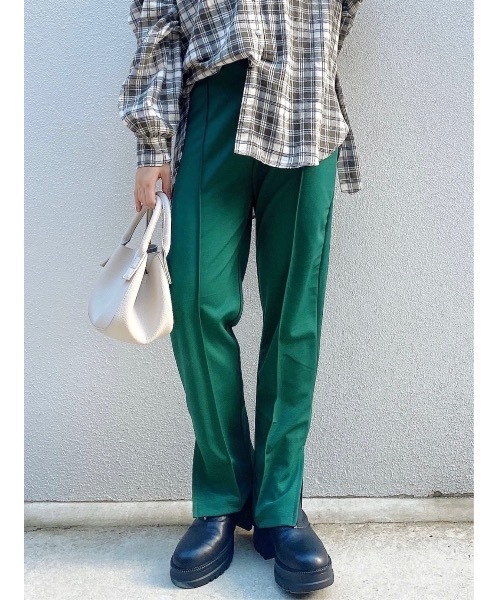 JUMELLE(ジュメロ)の「サイドスリットカラーパンツ(その他パンツ・レディース・ベージュ/レッド/グリーン・SMALL/MEDIUM)」の14枚目の写真