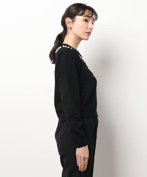 ANDGEEBEE(アンジービー)の「パールカラーニット(ニット/セーター・レディース・ブラック/アイボリー・MEDIUM)」の3枚目の写真