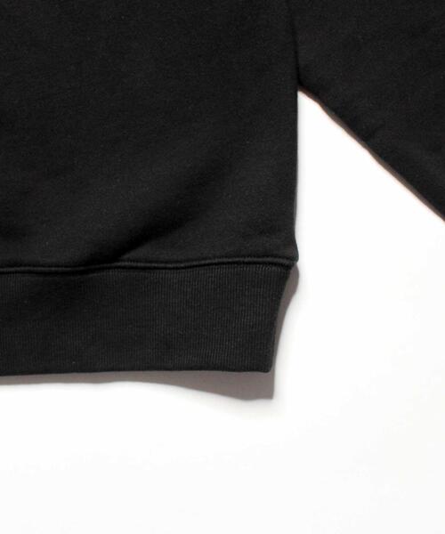 AVIREX(アヴィレックス)の「【直営店限定】クルーネック スウェット / CREW NECK SWEAT AVX Ⅱ / アヴィレックス / AVIREX(スウェット・メンズ・ホワイト/ブラック・MEDIUM/LARGE)」の5枚目の写真