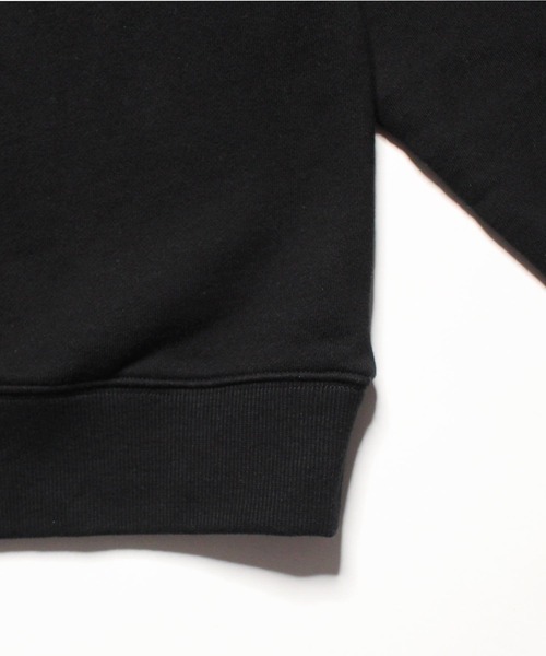 AVIREX(アヴィレックス)の「【直営店限定】クルーネック スウェット / CREW NECK SWEAT AVX Ⅱ / アヴィレックス / AVIREX(スウェット・メンズ・ホワイト/ブラック・MEDIUM/LARGE)」の10枚目の写真
