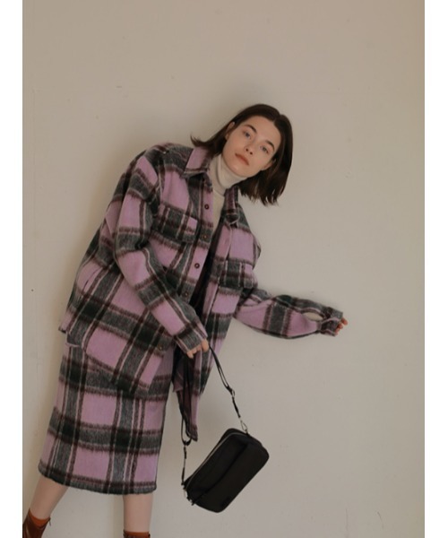 AMAIL（アマイル）の「Candy check Jacket（テーラードジャケット・レディース・ベージュ/ラベンダー・FREE）」の2枚目の写真