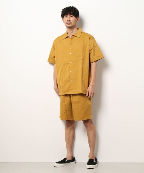 FRUIT OF THE LOOM（フルーツオブザルーム）の「開襟シャツセットアップ / セットアップ / 半袖 / 半ズボン / ユニセックス / 着回し / コスパ（セットアップ・メンズ・ブラック/マスタード/カーキ・M/LL/L/S）」の6枚目の写真