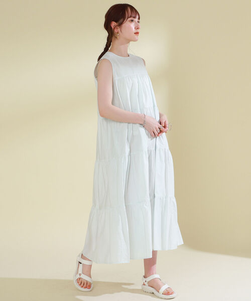 Ray BEAMS（レイビームス）の「GYMPHLEX / ノースリーブ ティアード ドレス（ワンピース・レディース・ネイビー/サックスブルー・14）」の17枚目の写真