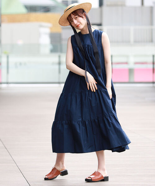 Ray BEAMS（レイビームス）の「GYMPHLEX / ノースリーブ ティアード ドレス（ワンピース・レディース・ネイビー/サックスブルー・14）」の14枚目の写真