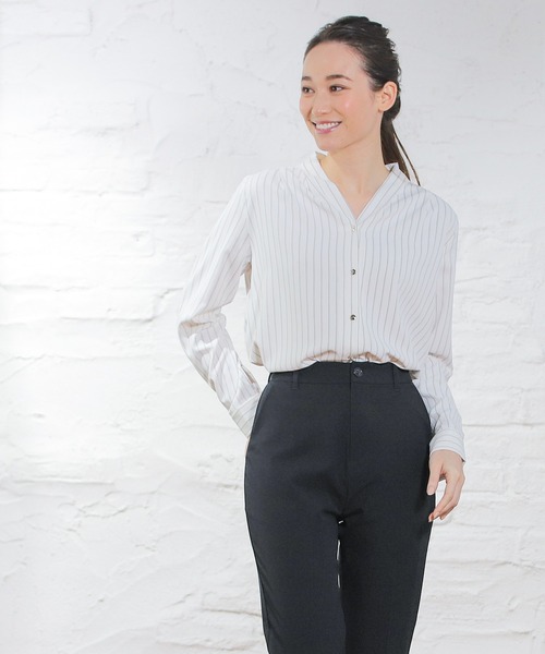 Honeys（ハニーズ）の「金釦使いブラウス（シャツ/ブラウス・レディース・ホワイト×ブラック/ホワイト/ネイビー/グレイッシュベージュ/ホワイト×ピンク・L/S/M/LL）」の14枚目の写真