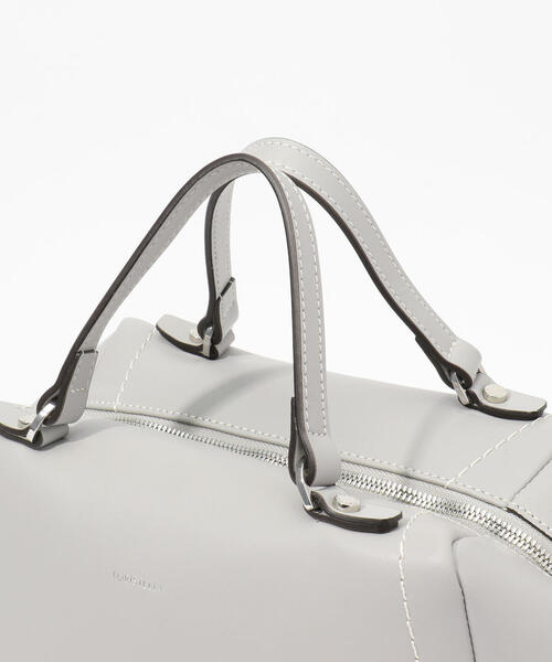 TOMORROWLAND (トゥモローランド)の「LORISTELLA DENIA ハンドバッグ(ハンドバッグ・レディース・ライトグレー/ブラック・FREE)」の4枚目の写真