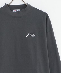 【FILA/フィラ】WEB限定 別注 ワンポイント 筆記体刺繍 ビックシルエット ドロップショルダー モックネック ロンT 長袖Tシャツ