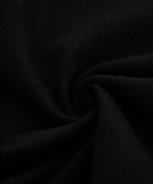 FILA（フィラ）の「【FILA/フィラ】WEB限定 別注 ワンポイント 筆記体刺繍 ビックシルエット ドロップショルダー モックネック ロンT 長袖Tシャツ（Tシャツ/カットソー・メンズ・ホワイト/チャコールグレー/ブラック/ミント・LL/M/L）」の15枚目の写真