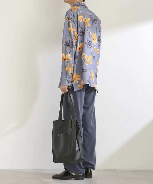 SENSE OF PLACE by URBAN RESEARCH(センスオブプレイスバイアーバンリサーチ)の「ボタニカルオープンカラールーズシャツ(シャツ/ブラウス・メンズ・ライトベージュ/ライトブルー/チャコールグレー・MEDIUM/LARGE)」の4枚目の写真