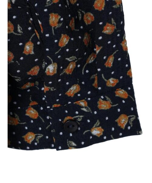 Green　Parks（グリーンパークス）の「花柄ティアードチュニック（Tシャツ/カットソー・レディース・ブラック/グリーン・FREE）」の7枚目の写真