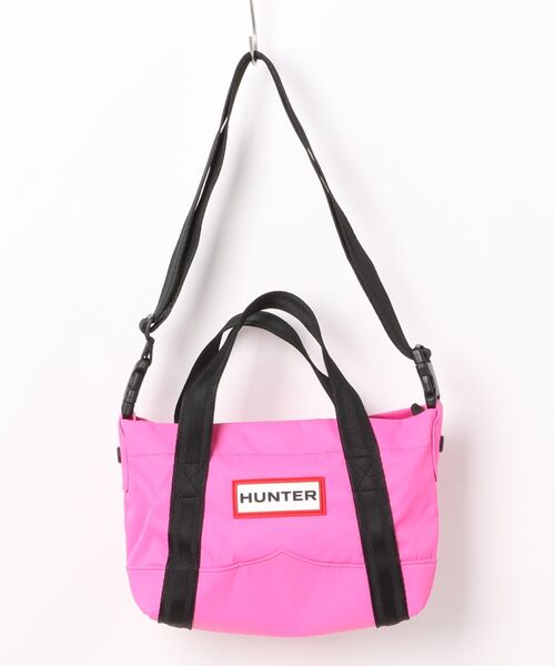 HUNTER(ハンター)の「【66】【HUNTER】NYLON TOPCLIP TOTE MINI(トートバッグ・レディース・ピンク/イエロー/ブラック/オリーブ/ネイビー/レッド/ピンク系その他/ホワイト系その他/ブラック系その他/マスタード/ピンク系その他2・FREE)」の11枚目の写真