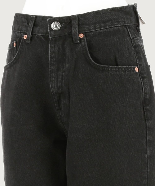 gina tricot(ジーナトリコ)の「90s high waist jeans destroy(デニムパンツ・レディース・ブラック・38/36/34/32)」の6枚目の写真