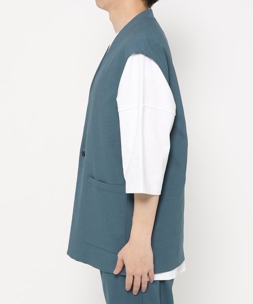 LOWRYS FARM（ローリーズファーム）の「ノーカラーベスト　277087（その他アウター・メンズ・サックスブルー/ブルー/ブラック・MEDIUM/LARGE）」の8枚目の写真