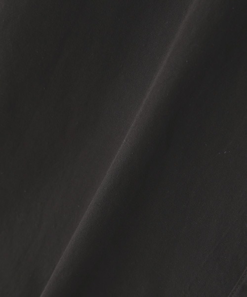 MHL.（エムエイチエル）の「SANDED COTTON LINEN（シャツ/ブラウス・メンズ・ブラック/ホワイト/ブラウン・LARGE/MEDIUM/SMALL/X-LARGE）」の8枚目の写真