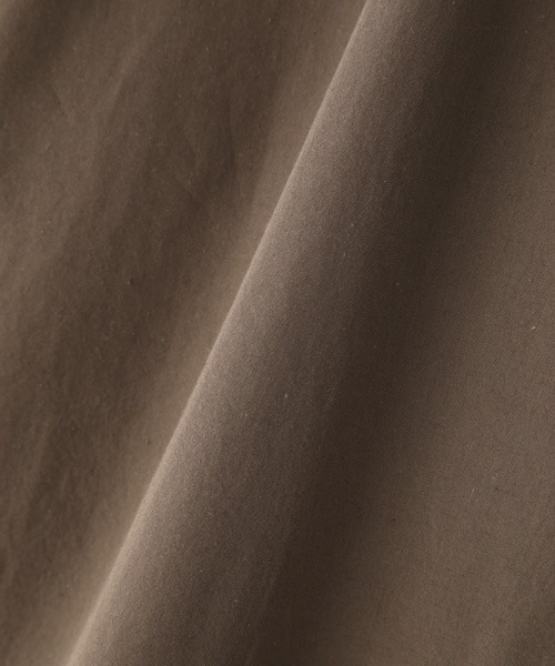 MHL.（エムエイチエル）の「SANDED COTTON LINEN（シャツ/ブラウス・メンズ・ブラック/ホワイト/ブラウン・LARGE/MEDIUM/SMALL/X-LARGE）」の12枚目の写真