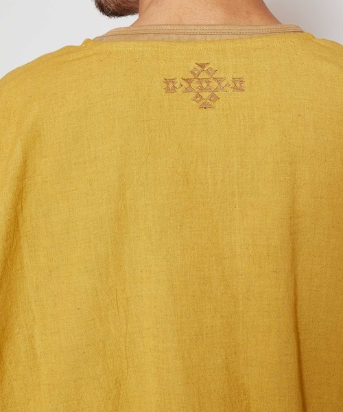 チャイハネ（チャイハネ）の「【チャイハネ】刺繍入りメンズレイヤードトップス インナータンク付き2点セット（アンサンブル・メンズ・ベージュ/グレー/イエロー/ブルー/ホワイト/マスタード・FREE）」の12枚目の写真