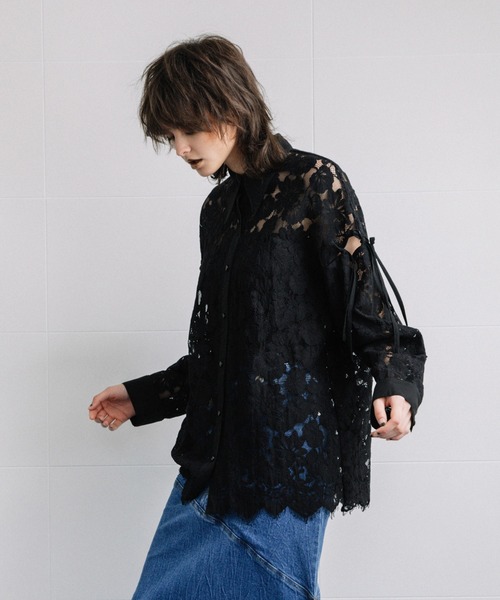 AULA AILA（アウラアイラ）の「ルーズレースシャツ（シャツ/ブラウス