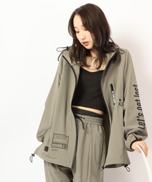 FLASH PACKER（フラッシュパッカー）の「FLASH PACKER ストレッチナイロン フードジャケット（パーカー）」