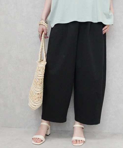 SELECT LEVERY(セレクトリベリー)の「カラーサーカスパンツ 股下58cm(チノパンツ・レディース・ブラック/カーキ/ホワイト/ベージュ/キャメル/ブラウン・X-LARGE/MEDIUM/LARGE/SMALL)」の2枚目の写真