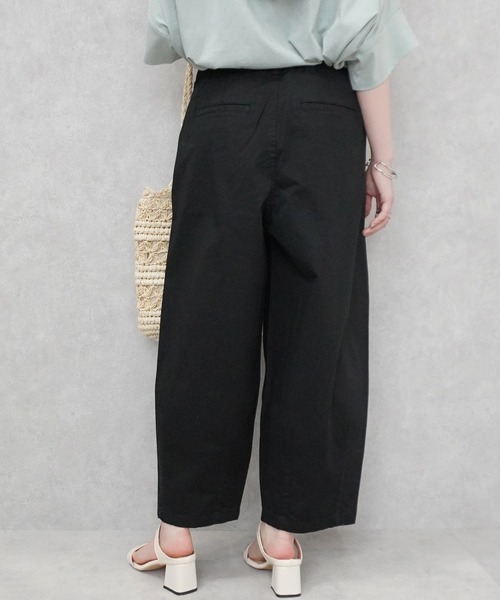 SELECT LEVERY(セレクトリベリー)の「カラーサーカスパンツ 股下58cm(チノパンツ・レディース・ブラック/カーキ/ホワイト/ベージュ/キャメル/ブラウン・X-LARGE/MEDIUM/LARGE/SMALL)」の16枚目の写真