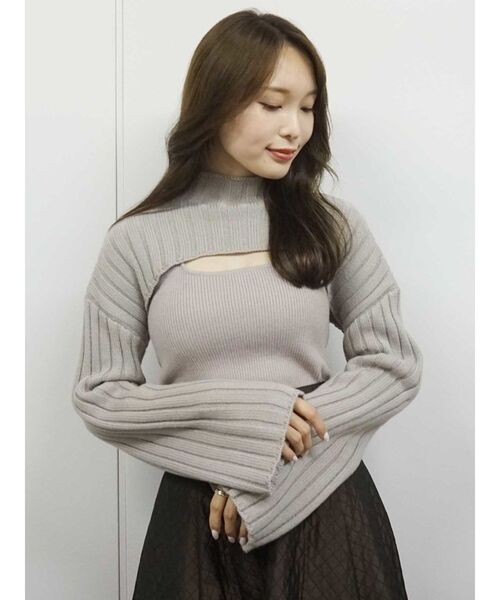 MERCURYDUO(マーキュリーデュオ)の「クロップドニットセット(ニット/セーター・レディース・ブラック/ベージュ/オフホワイト・FREE)」の1枚目の写真