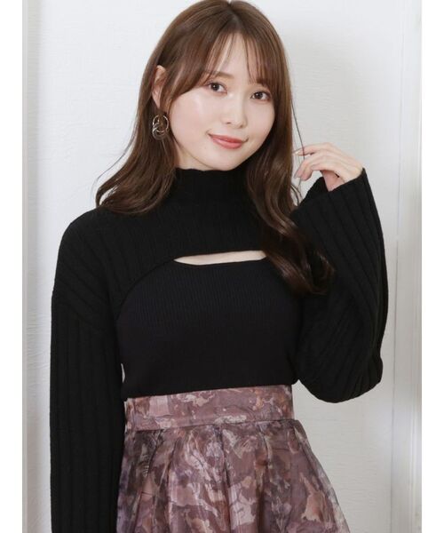 MERCURYDUO(マーキュリーデュオ)の「クロップドニットセット(ニット/セーター・レディース・ブラック/ベージュ/オフホワイト・FREE)」の9枚目の写真