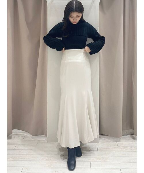 MERCURYDUO(マーキュリーデュオ)の「クロップドニットセット(ニット/セーター・レディース・ブラック/ベージュ/オフホワイト・FREE)」の6枚目の写真