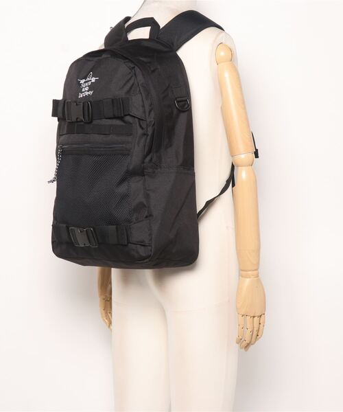 THRASHER(スラッシャー)の「THRASHER スラッシャー GONZ ゴンズ シリーズ カラーテープ バックパック 撥水加工(バックパック/リュック・メンズ・ブラック系その他/ブラック系その他2/グレー系その他/ブラック系その他3・FREE)」の8枚目の写真