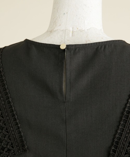 LB.04/レース切り替えノースリーブブラウス