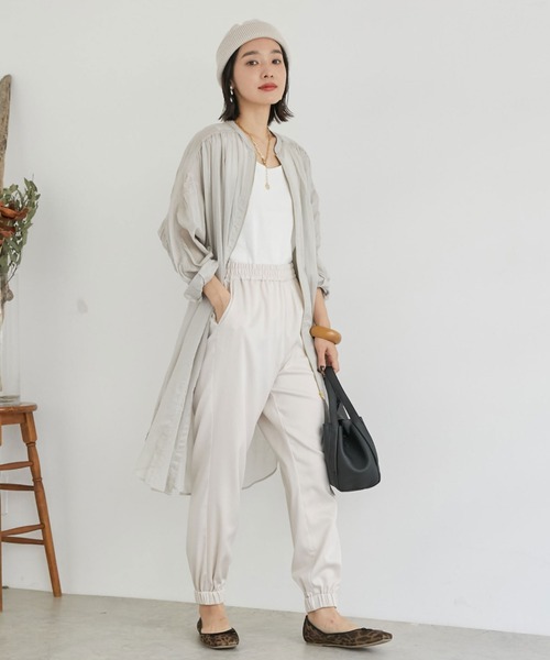 Doux archives（ドゥアルシーヴ）の「ボイルギャザーフロントＺＩＰ（ノーカラーコート・レディース・チャコールグレー/ブラウン/シルバーグレー・FREE）」の8枚目の写真