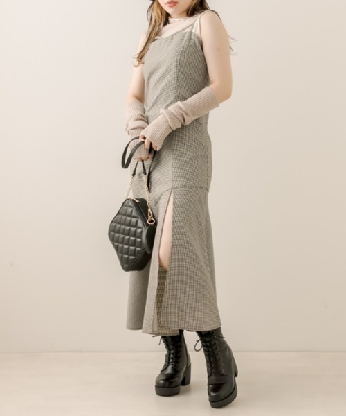 OLIVE des OLIVE（オリーブデオリーブ）の「タンク底レースアップブーツ（ブーツ・レディース・ブラック/ダークブラウン・SMALL/MEDIUM/LARGE）」の6枚目の写真