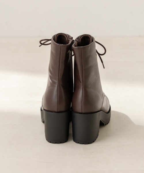 OLIVE des OLIVE（オリーブデオリーブ）の「タンク底レースアップブーツ（ブーツ・レディース・ブラック/ダークブラウン・SMALL/MEDIUM/LARGE）」の16枚目の写真