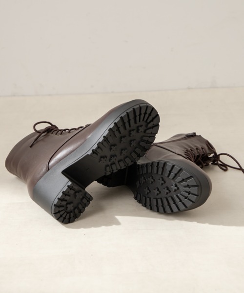 OLIVE des OLIVE（オリーブデオリーブ）の「タンク底レースアップブーツ（ブーツ・レディース・ブラック/ダークブラウン・SMALL/MEDIUM/LARGE）」の22枚目の写真