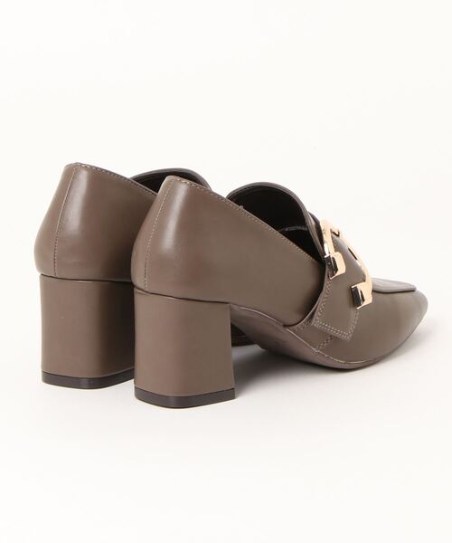 Noubel Voug Relax（ヌーベルヴォーグリラックス）の「チャンキーヒールベルトデザインパンプス（パンプス・レディース・ベージュ系その他/ブラック・L/S/M/LL）」の3枚目の写真