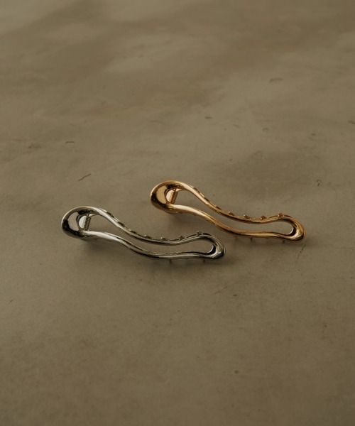 Aunt Marie's（アントマリーズ）の「ニュアンスオーバルヘアクリップ（バレッタ/ヘアクリップ・レディース・シルバー/ゴールド・FREE）」の7枚目の写真