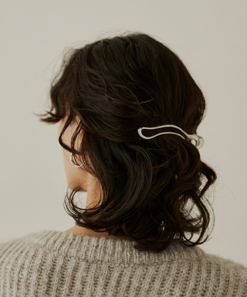 Aunt Marie's（アントマリーズ）の「ニュアンスオーバルヘアクリップ（バレッタ/ヘアクリップ・レディース・シルバー/ゴールド・FREE）」の9枚目の写真