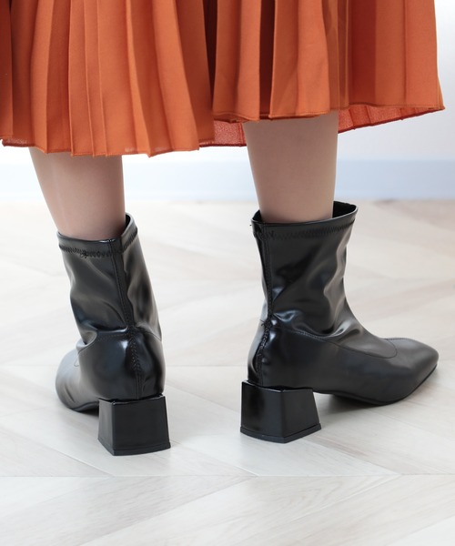 SETUP7（セットアップセブン）の「【SETUP7】スクエアトゥフェイクレザーチャンキーヒールショートブーツ SCCH209 ※（ブーツ・レディース・グリーン/オレンジ/ベージュ/ブラック/アイボリー・35/37/39/40）」の22枚目の写真