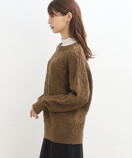 SHOO・LA・RUE(シューラルー)の「◆透かし柄ニットプルオーバー(ニット/セーター・レディース・アイボリー/グレー系その他/ブラウン系/ピンク系・00)」の6枚目の写真