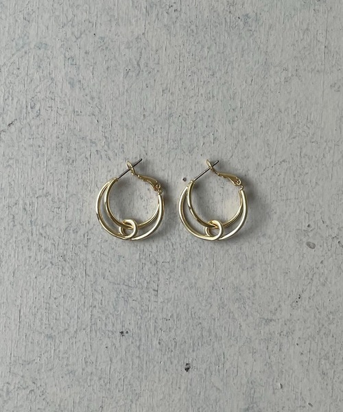 cheriella(シェリエラ)の「【cheriella】ストリングノットデザインフープピアス(ピアス(両耳用)・レディース・シルバー/ゴールド・FREE)」の10枚目の写真