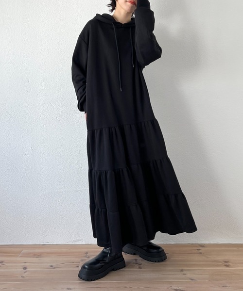 wee9s(ウィークス)の「daily sweat hoodie one piece / デイリースウェットフーディーワンピース(ワンピース・レディース・グレー/ブラック・FREE)」の12枚目の写真