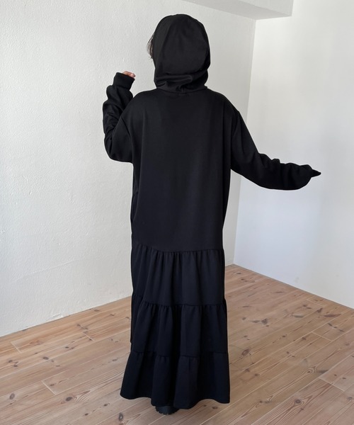 wee9s(ウィークス)の「daily sweat hoodie one piece / デイリースウェットフーディーワンピース(ワンピース・レディース・グレー/ブラック・FREE)」の13枚目の写真